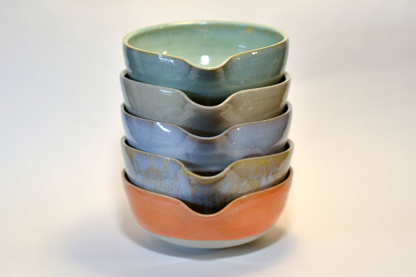 Bowl with optional Spout - 5" Wide